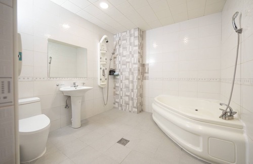 Donghae Hotel | Cosmos Hotel