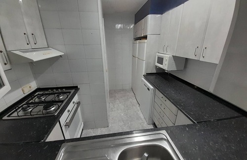 Vidreres Villa | Costa Brava. House for 24. Private pool, BBQ and garden.