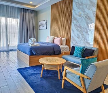 Castillejos Hotel | Costa Del Subic