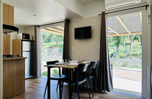 Llagostera House | CostaBravaSi - Mobile home at Càmping Ridaura