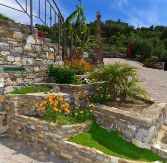 Costa dʼOneglia Bed & Breakfast | Costadoro