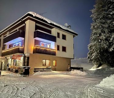 Vigo di Fassa Apartment | COSTALUNGAHOUSE TrekkingBikeSki selfcheck-in apartment