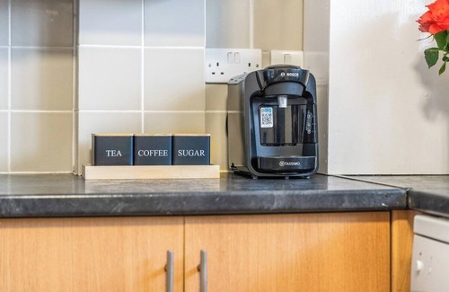 Mottingham and Chislehurst North Apartment | Cosy 2-bed Apartment in the Heart of Vauxhall