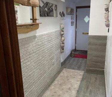 Cynonville House | Cosy 4 bed cottage with log burner, close to Gower beaches