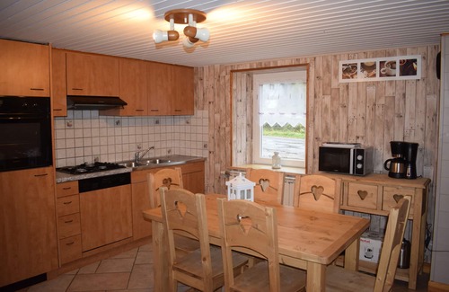 La Bresse Apartment | COSY 5P GITE* WITH SPA AT THE FOOT OF HIKING TRAILS