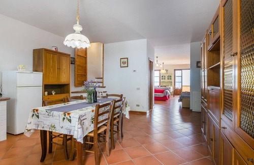 Castellina Marittima Apartment | Cosy apartment for 10 guests with pool, WIFI, TV, terrace, pets allowed and panoramic view