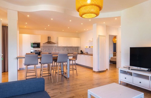 Tovo San Giacomo Apartment | Cosy apartment for 6 people with private pool, WIFI, TV, pets allowed and parking