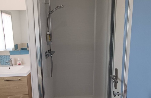 Le Cres Apartment | Cosy apartment 10 minutes from the lake