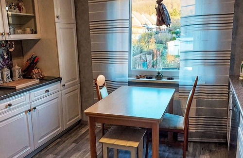 Stadtoldendorf Apartment | Cosy apartment for 2 guests with WIFI, TV and terrace