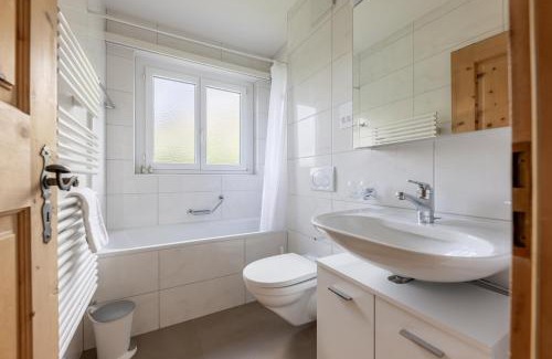 Champfer Apartment | Cosy Apartment facing Piz Rosatsch
