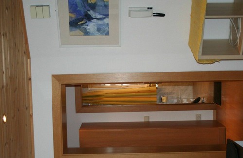 Tobadill Apartment | Cosy apartment for 12 guests with WIFI, TV, balcony, pets allowed and parking