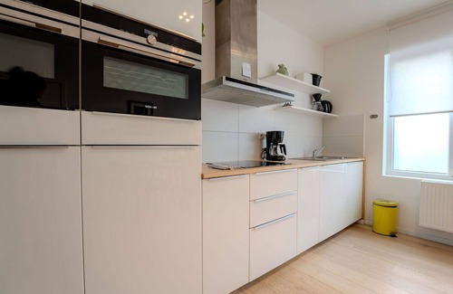 Vogelzang Apartment | Cosy apartment for 3 people with WIFI, TV, terrace and parking