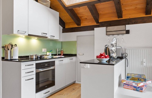 Graechen Apartment | Cosy apartment for 4 people with WIFI, TV, balcony and panoramic view