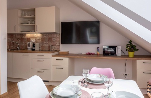 Jachymov Apartment | Cosy apartment for 4 people with WIFI, TV and parking