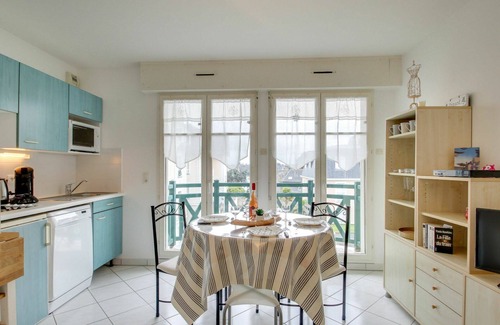 Saint-Igneuc Apartment | Cosy apartment for 4 people with WIFI, TV, balcony, pets allowed and parking