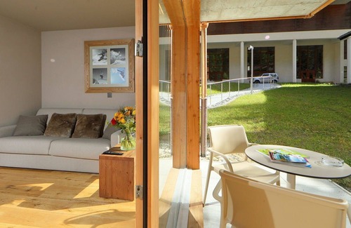 Zinal Apartment | Cosy apartment for 4 people with WIFI, TV, pets allowed and parking