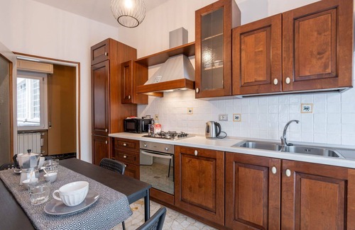 Omegna Apartment | Cosy apartment for 6 guests with WIFI, TV, terrace and pets allowed