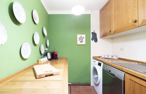 Madesimo Apartment | Cosy apartment for 6 people with WIFI, TV and parking