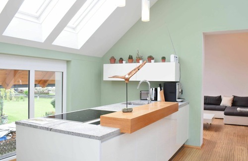 Ligist Apartment | Cosy apartment for 6 people with WIFI, private pool, TV, terrace and parking