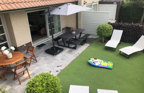 Vlissegem Apartment | Cosy apartment for 7 people with WIFI, TV, terrace, pets allowed and panoramic view