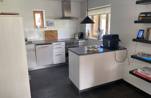 Grisons Apartment | Cosy apartment for 8 guests with WIFI, TV and balcony