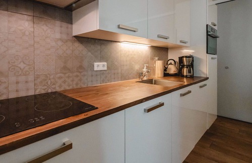 Saalbach-Hinterglemm Apartment | Cosy apartment for 8 people with WIFI, TV, terrace, panoramic view and parking