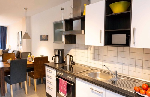 Lubmin Apartment | Cosy apartment for 4 guests with WIFI, TV, terrace and pets allowed