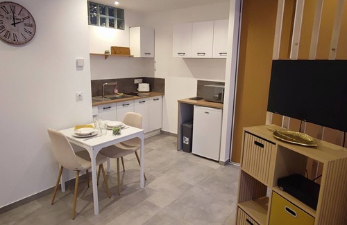 La Roche-sur-Yon Apartment | Cosy Apartment La Roche Sur Yon
