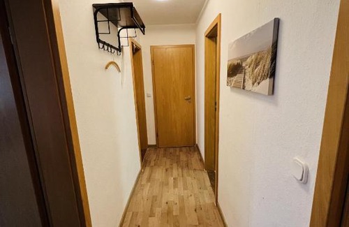 Glauchau Apartment | Cosy Apartment I 5Beds I Near VW