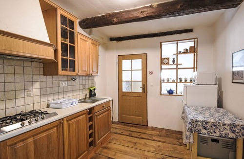 Horni Plana Villa | Cosy apartment in villa for 10 people with WIFI, pool, TV, pets allowed and parking