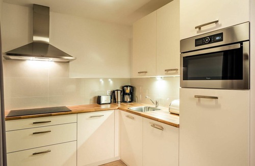 Lipno nad Vltavou House | Cosy apartment in villa for 5 guests with WIFI, TV, terrace and pets allowed