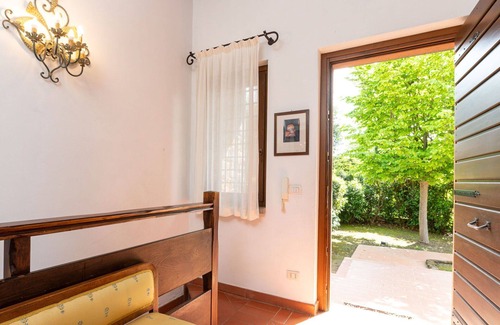 Poderi Villa | Cosy apartment in villa with private pool, hot tub, WIFI, TV, patio, pets allowed and panoramic .