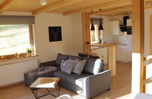 Szczyrk House | Cosy apartment in villa for 8 guests with WIFI, TV, terrace, panoramic view and parking