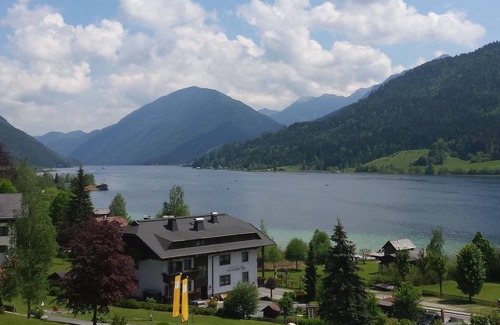 Neusach Apartment | Cosy Apartment in Weissensee near Ski Lift