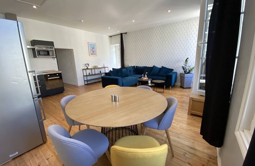 Rochefort Apartment | Cosy apartment "Loti" Hyper Centre ROCHEFORT