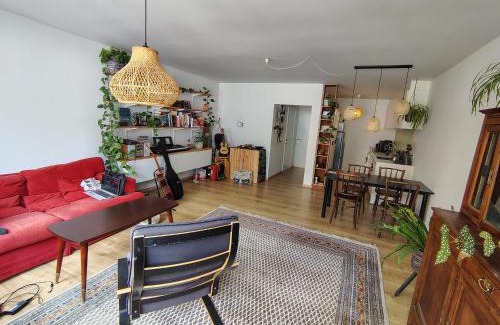 Sint-Amandsberg Apartment | Cosy Apartment with Big Quiet & Sunny terras