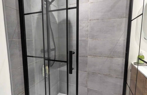 Verdun-sur-Garonne Apartment | Cosy Appartement Hypercentre