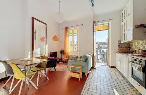 Thiers Apartment | Cosy Appartement - Ultra Centre & Balcon - Les Frères de la Loc'