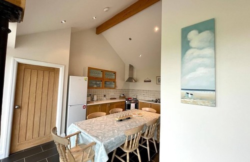 Vale of Glamorgan Apartment | Cosy barn with beautiful views, Vale of Glamorgan