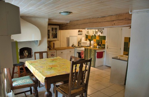 Molitg-les-Bains House | Cosy but spacious cottage in a beautiful thermal village in the Pyrénées.