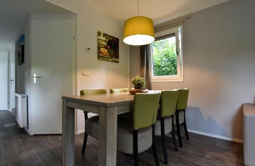 Vorden Ski Chalet | Cosy Chalet w Garden Patio
