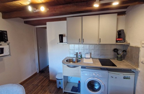 Faucon-de-Barcelonnette Apartment | Cosy, comfortable mountain apartment with swimming pool