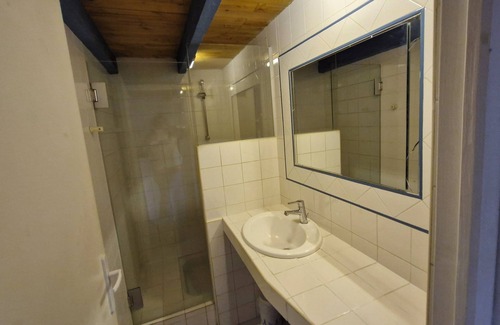 Faucon-de-Barcelonnette Apartment | Cosy, comfortable mountain apartment with swimming pool