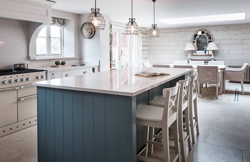 Woodstock House | Cosy Cotswold Cottage near Blenheim Palace, Woodstock and Soho Farmhouse