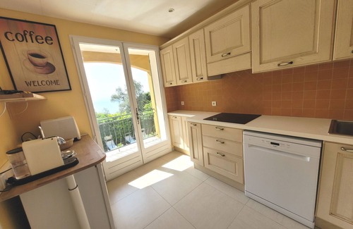 La Turbie Apartment | COSY COTTAGE above MONACO