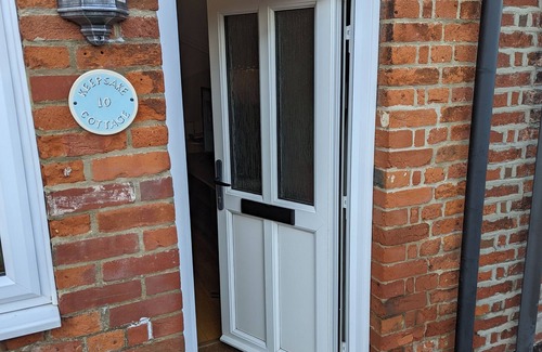 Framlingham Cottage | Cosy cottage in Framlingham town - 25min to coast
