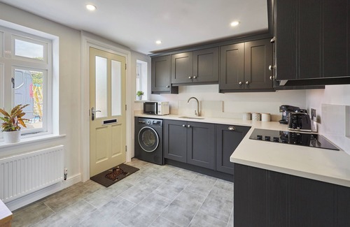 Barnard Castle House | Cosy Cottage in Historic Town - Family friendly, stylish and comfortable