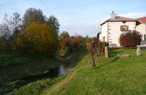 Bonvillet Cottage | Cosy Cottage with Fireplace, Terrace & River View - Near Vittel Spa Towns