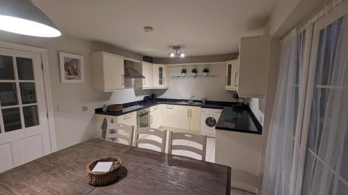 Lisnaskea Apartment | Cosy Fermanagh Home - The Cosy Beech