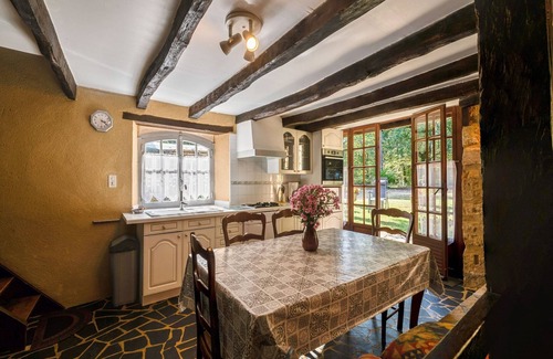 Villefranche-du-Perigord House | Cosy holiday home with garden